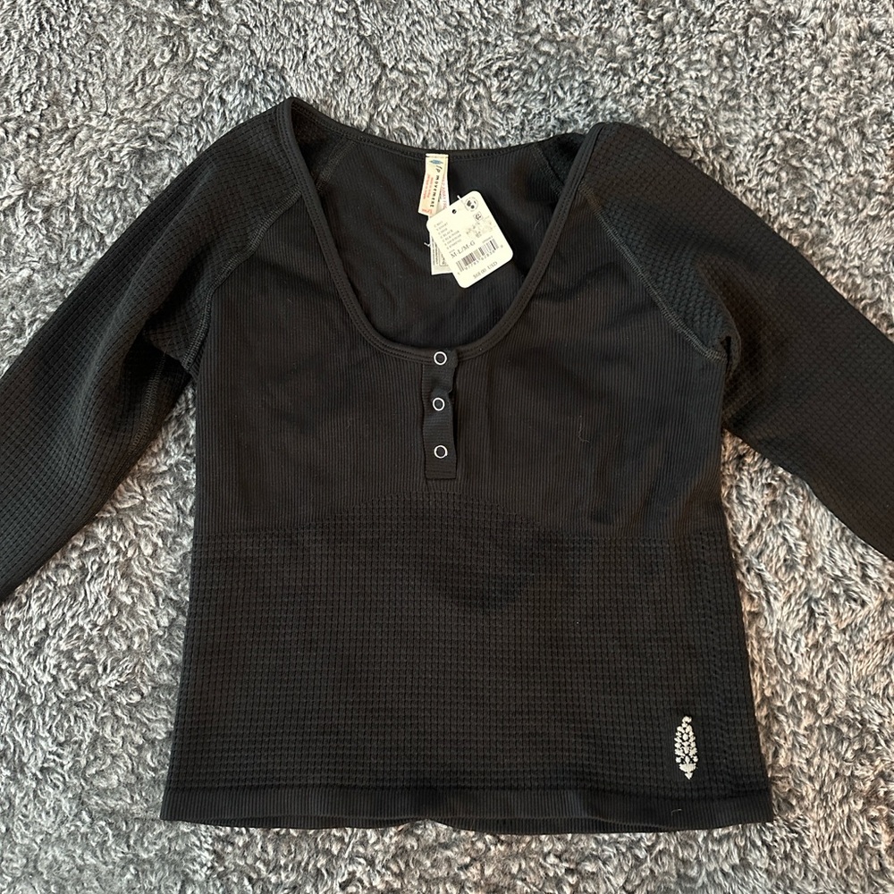 Free people movement black top